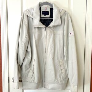 Tommy Hilfiger Men's Windbreaker. Size XXL🤍